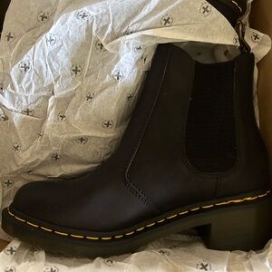 NEW! Dr. Martens CADENCE Ankle Boots - BLACK